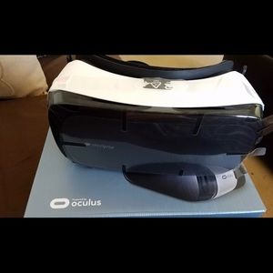 Samsung Gear Virtual Reality Headset